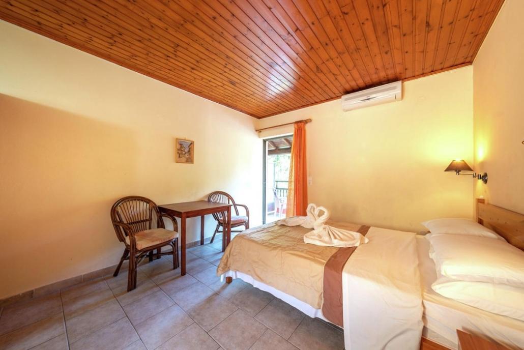 Mimosa Apartments With Pool Paleokastritsa Ngoại thất bức ảnh